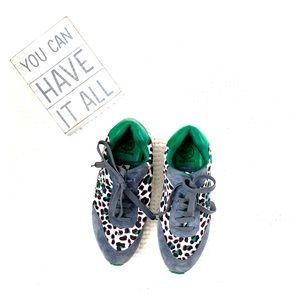 Tory Burch Delancy Animal Print sneakers, Size 8.5